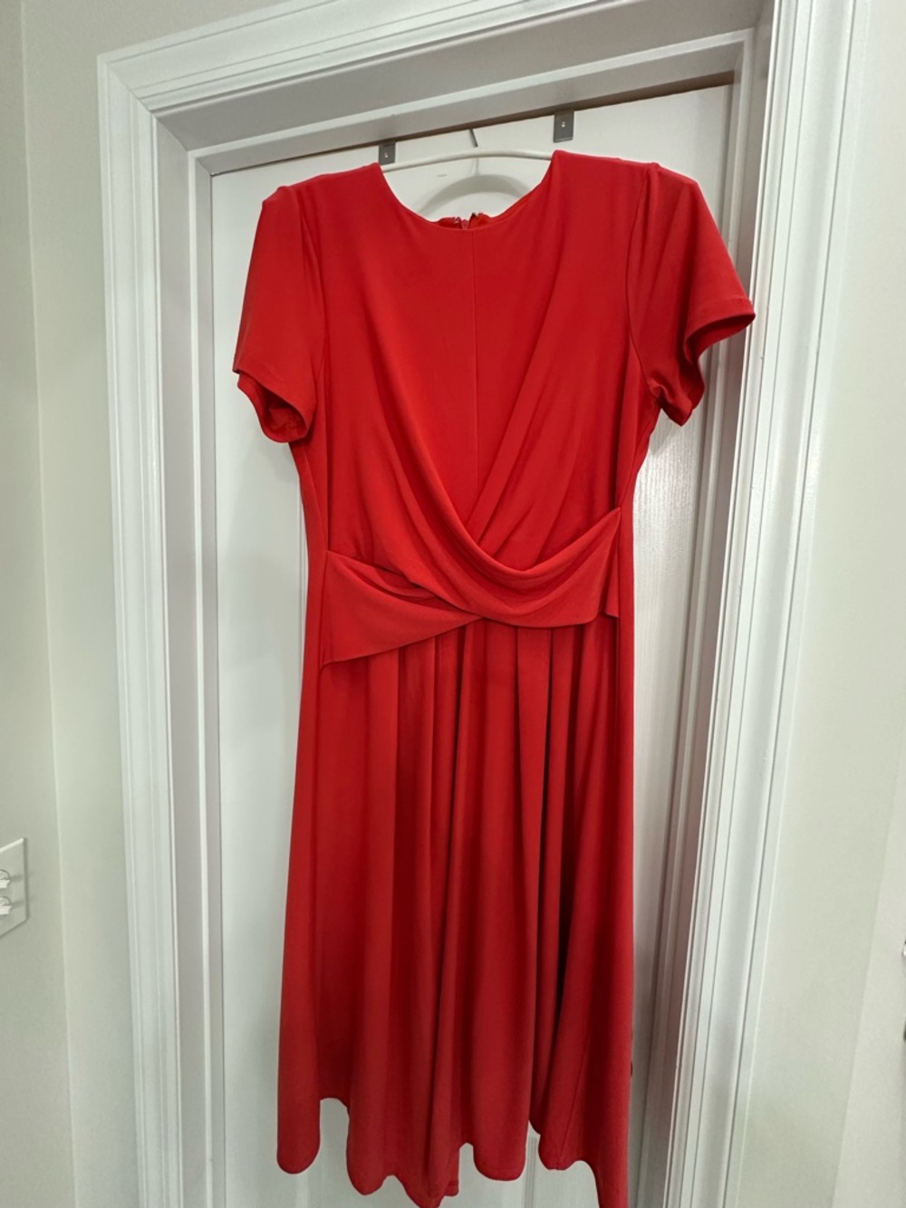 Maggy London Red Draped Short-Sleeve Midi Dress